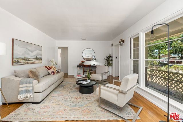 7535 Etiwanda Avenue, Los Angeles, CA 91335