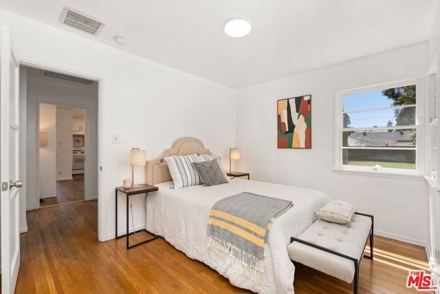 7535 Etiwanda Avenue, Los Angeles, CA 91335