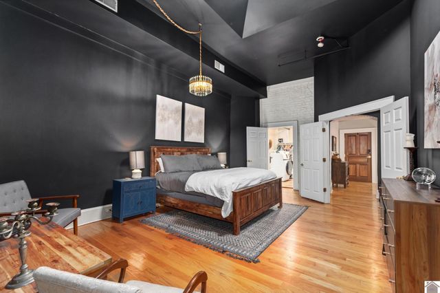 108 Maiden Alley, Paducah, KY 42001