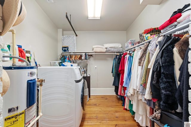 108 Maiden Alley, Paducah, KY 42001