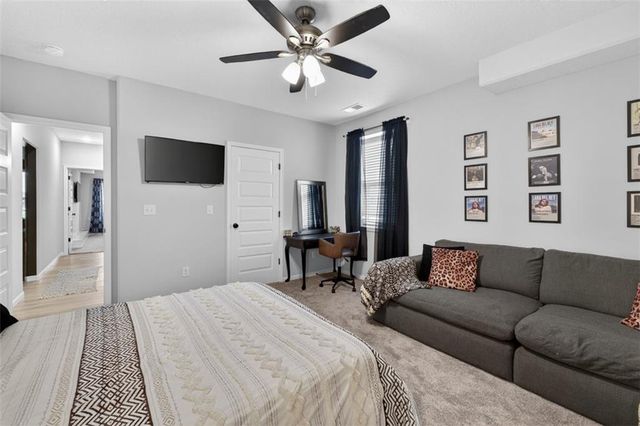 227 SW Eagles Ridge Drive, Blue Springs, MO 64014