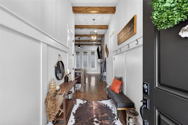 227 SW Eagles Ridge Drive, Blue Springs, MO 64014