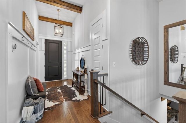 227 SW Eagles Ridge Drive, Blue Springs, MO 64014