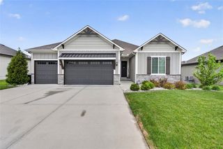 227 SW Eagles Ridge Drive, Blue Springs, MO 64014