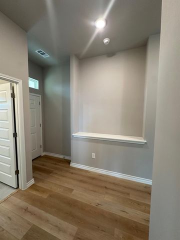 848 Driftwood LN, Cottonwood Shores, TX 78657