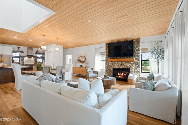 116 Lakeview Terrace, Lynn Haven, FL 32444