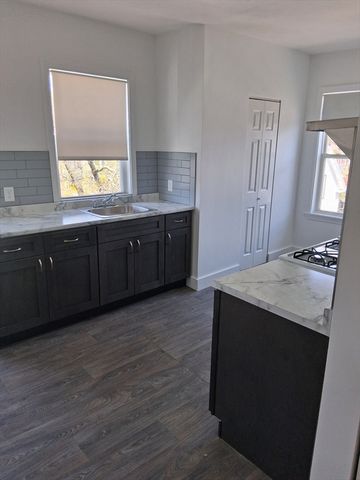 16 Mason Street 3, Salem, MA 01970