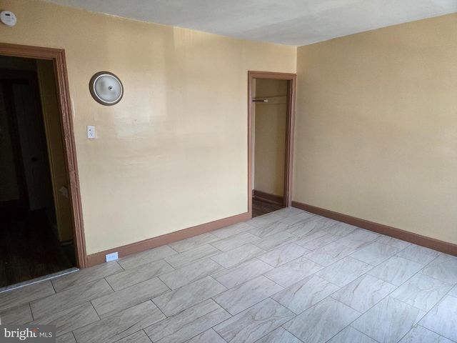 504 WALNUT ST, Norristown, PA 19401