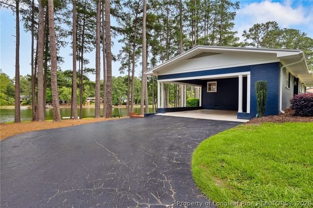 172 Pine Ridge Drive, Whispering Pines, NC 28327