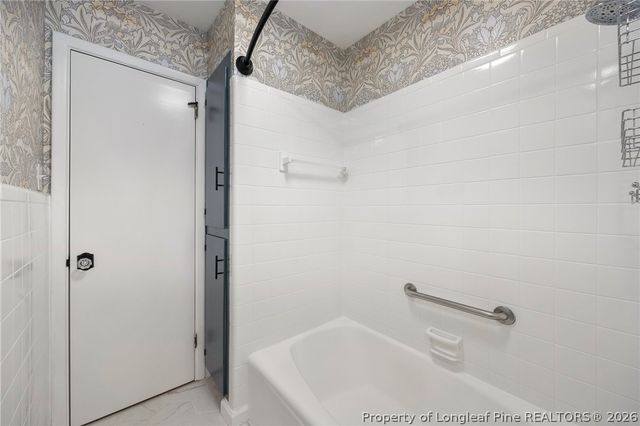 172 Pine Ridge Drive, Whispering Pines, NC 28327