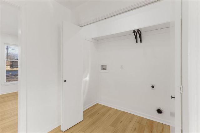 7014 N Brookside Road, Pleasant Valley, MO 64068