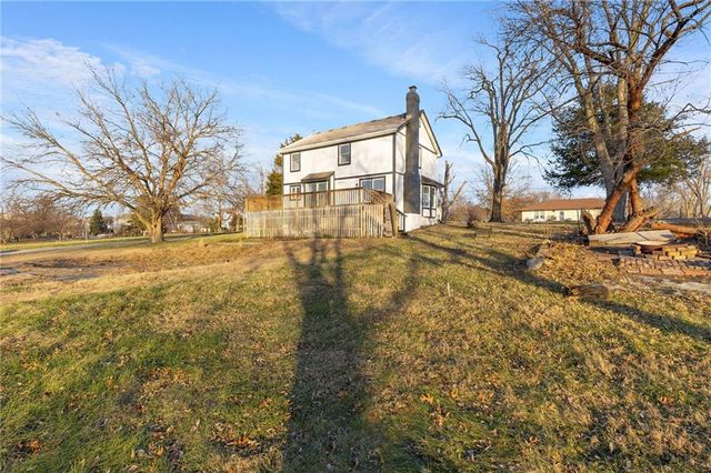 7014 N Brookside Road, Pleasant Valley, MO 64068