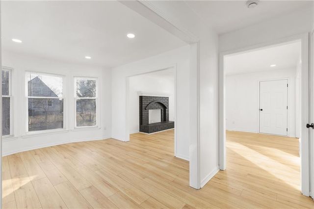 7014 N Brookside Road, Pleasant Valley, MO 64068