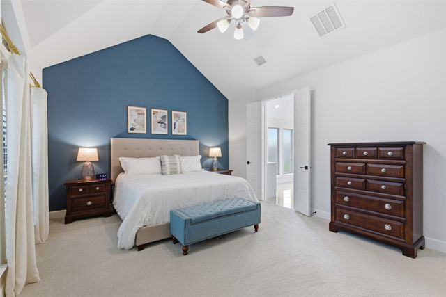 192 Shoreview Drive, Rhome, TX 76078