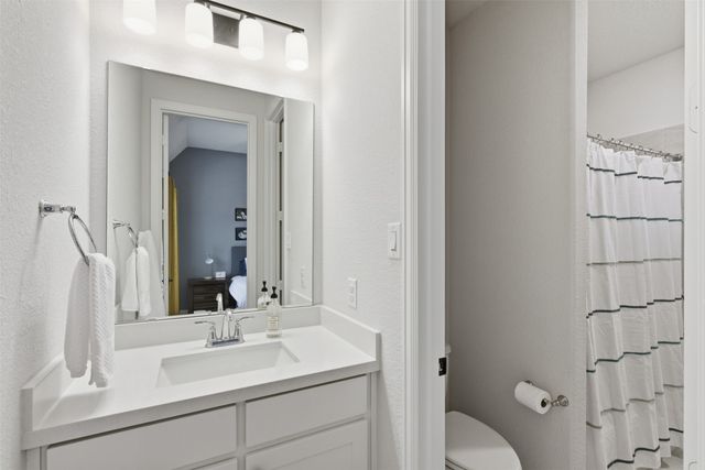 192 Shoreview Drive, Rhome, TX 76078
