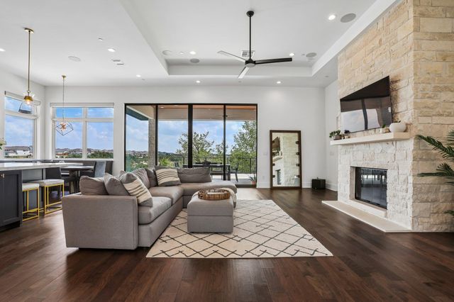 7309 Davenport Divide RD, Austin, TX 78738