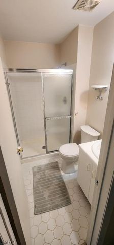 3822 Bloomingdale Dr, Hillsborough Twp., NJ 08844