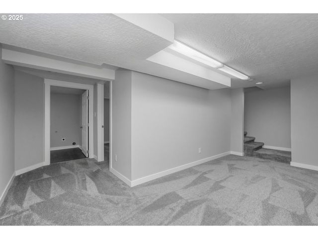 12373 Se 122ND Ave, Happy Valley, OR 97086