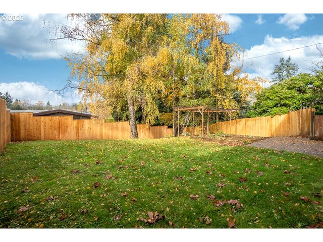 12373 Se 122ND Ave, Happy Valley, OR 97086