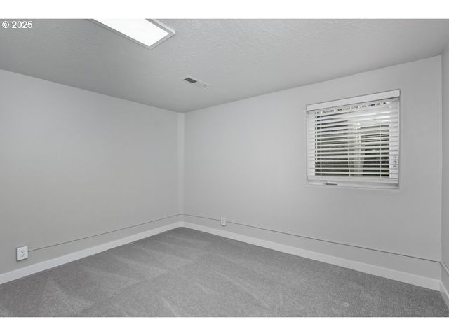 12373 Se 122ND Ave, Happy Valley, OR 97086