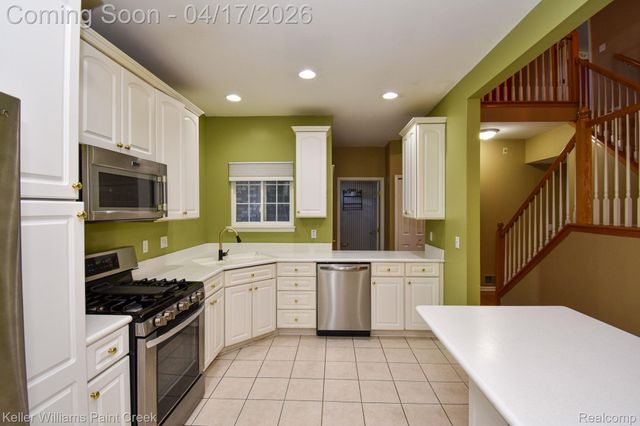 41687 Glade Road, Canton Charter Township, MI 48187