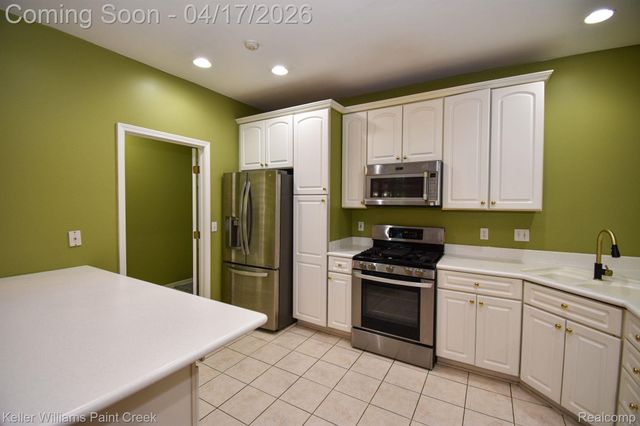 41687 Glade Road, Canton Charter Township, MI 48187