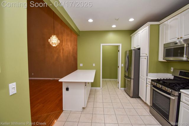 41687 Glade Road, Canton Charter Township, MI 48187