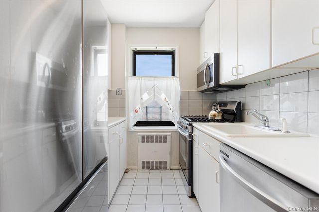 2 Fisher Drive 603, Mount Vernon, NY 10552