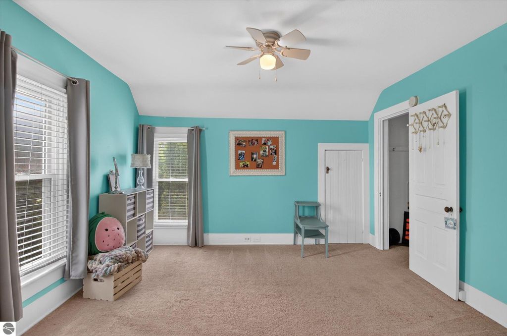 Image 33 of property listing at 501 Woodworth Avenue, Alma, MI 48801