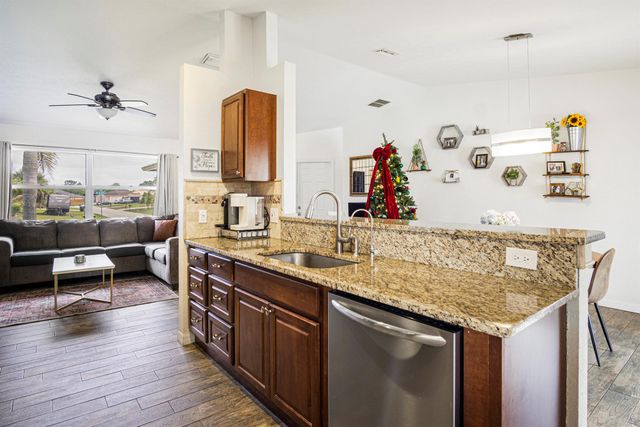 4478 SW Idlewild Street, Port St Lucie, FL 34953