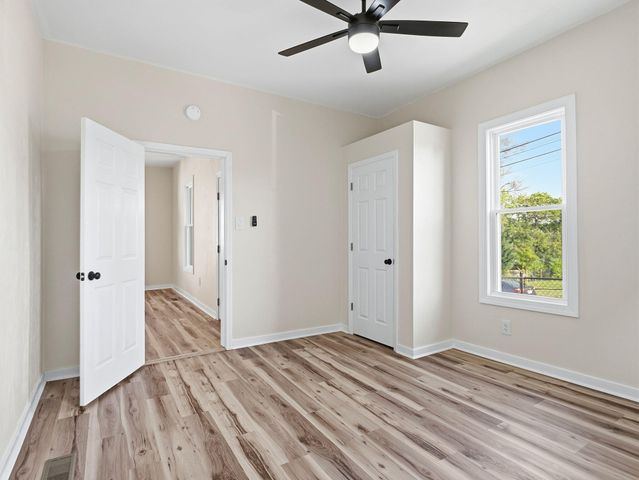 1224 Stewart AVE, Roanoke, VA 24013