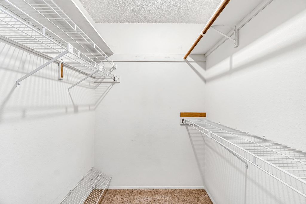 Image 22 of property listing at 6067 N Teilman Avenue, Fresno, CA 93711