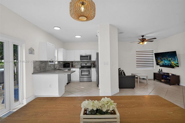22019 SW 92nd Place, Cutler Bay, FL 33190