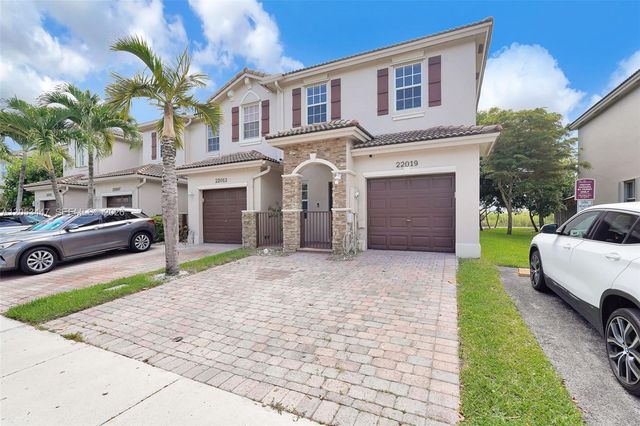 22019 SW 92nd Place, Cutler Bay, FL 33190