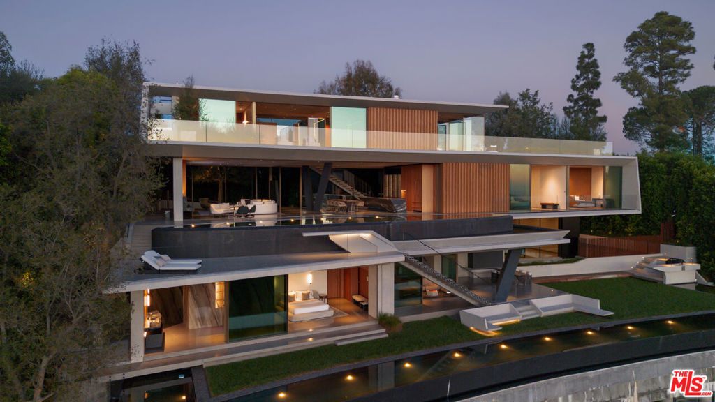 1331 Linda Flora Drive, Los Angeles, CA 90049 — exterior