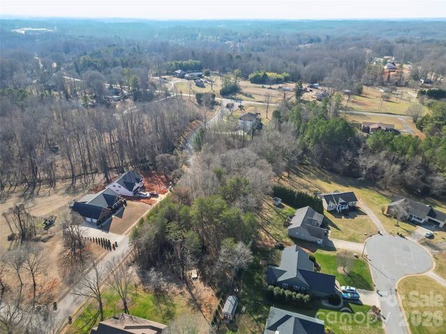 1625 Summerlin Place, Newton, NC 28658