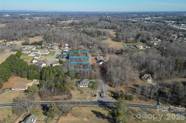 1625 Summerlin Place, Newton, NC 28658