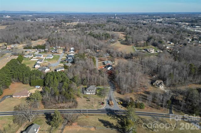 1625 Summerlin Place, Newton, NC 28658