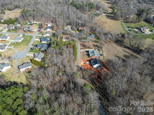 1625 Summerlin Place, Newton, NC 28658