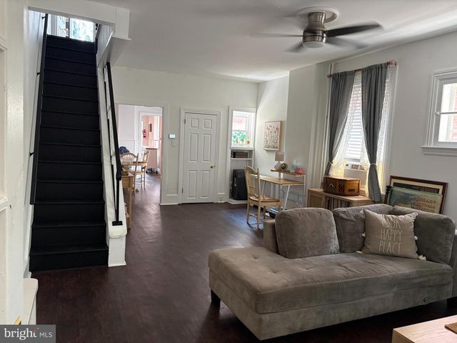 334 BARCLAY ST, Burlington, NJ 08016
