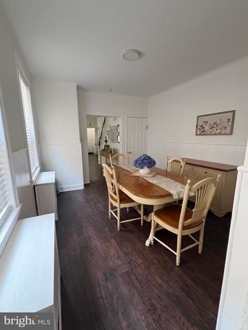 334 BARCLAY ST, Burlington, NJ 08016
