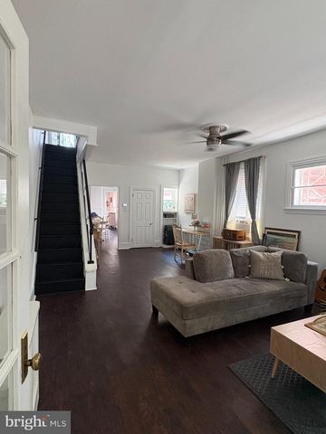 334 BARCLAY ST, Burlington, NJ 08016