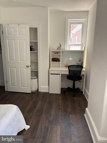 334 BARCLAY ST, Burlington, NJ 08016