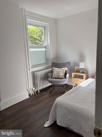 334 BARCLAY ST, Burlington, NJ 08016