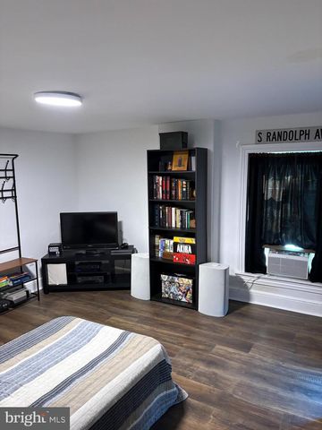 334 BARCLAY ST, Burlington, NJ 08016