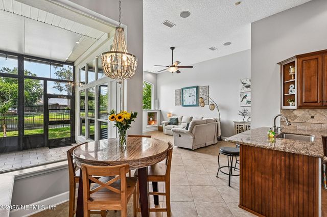 1452 COURSE VIEW Drive, Fleming Island, FL 32003