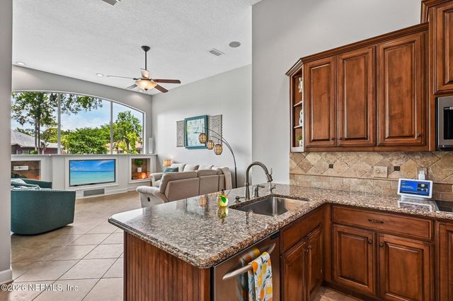 1452 COURSE VIEW Drive, Fleming Island, FL 32003
