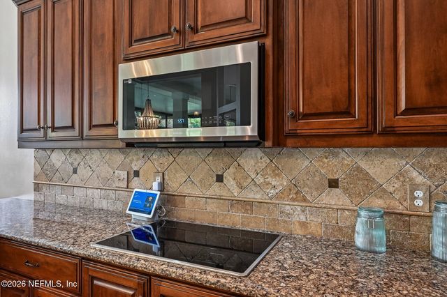 1452 COURSE VIEW Drive, Fleming Island, FL 32003