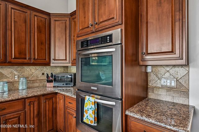 1452 COURSE VIEW Drive, Fleming Island, FL 32003