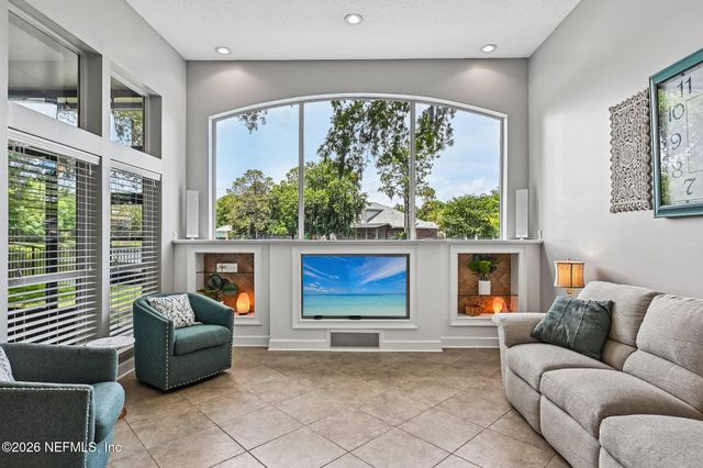 1452 COURSE VIEW Drive, Fleming Island, FL 32003
